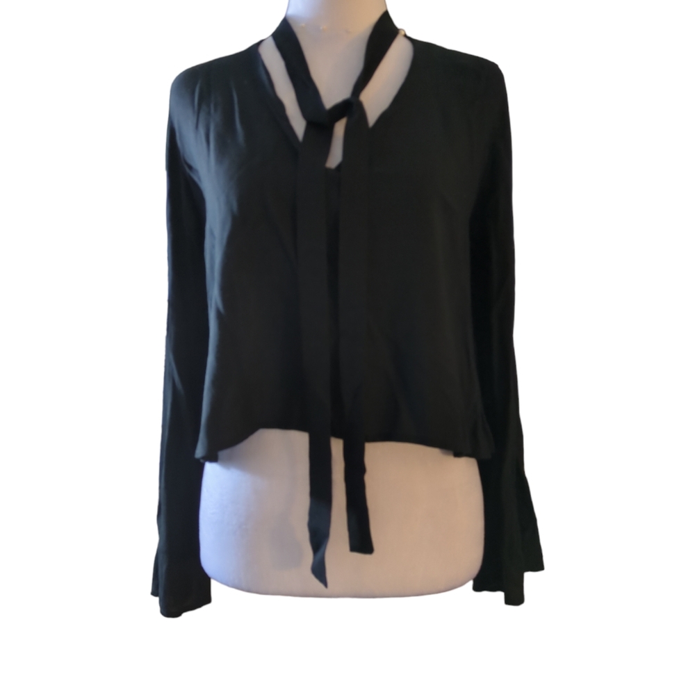 Delacy los Angeles blouse size XS color black long sleeve 100%Rayon